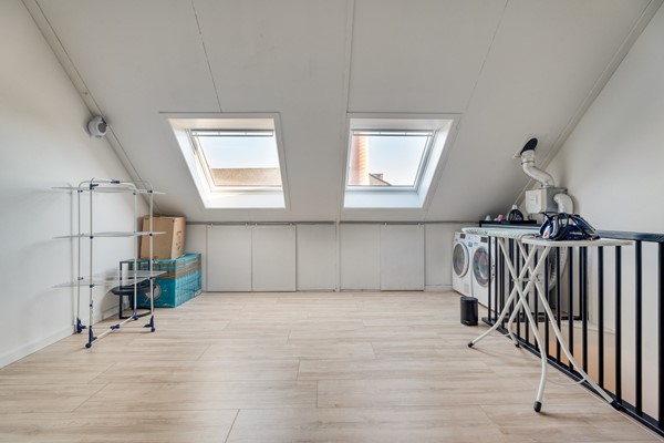 Bunschoten-Spakenburg - Melkrijder 10 Meerwaerde Makelaars-32.jpg